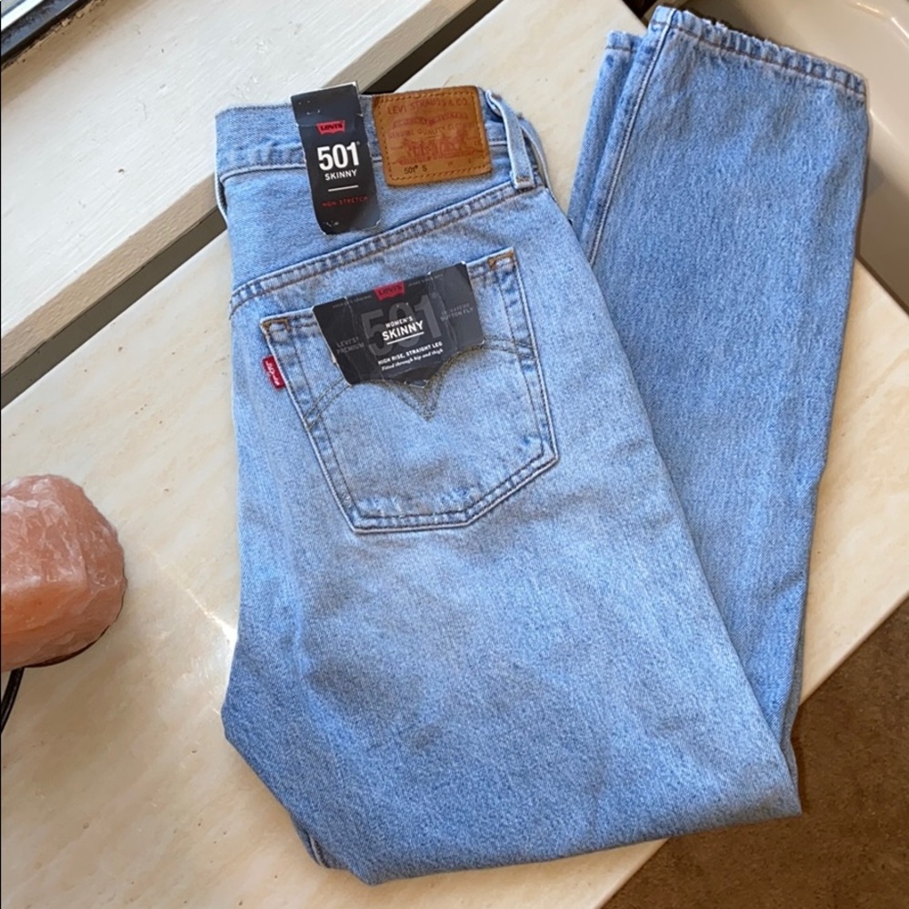 !! NEW LEVI’S 501 !!